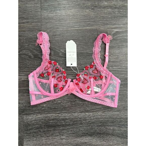 NWT For Love & Lemons Doiley Heart Bra In Pink Size 32B - Picture 2 of 6
